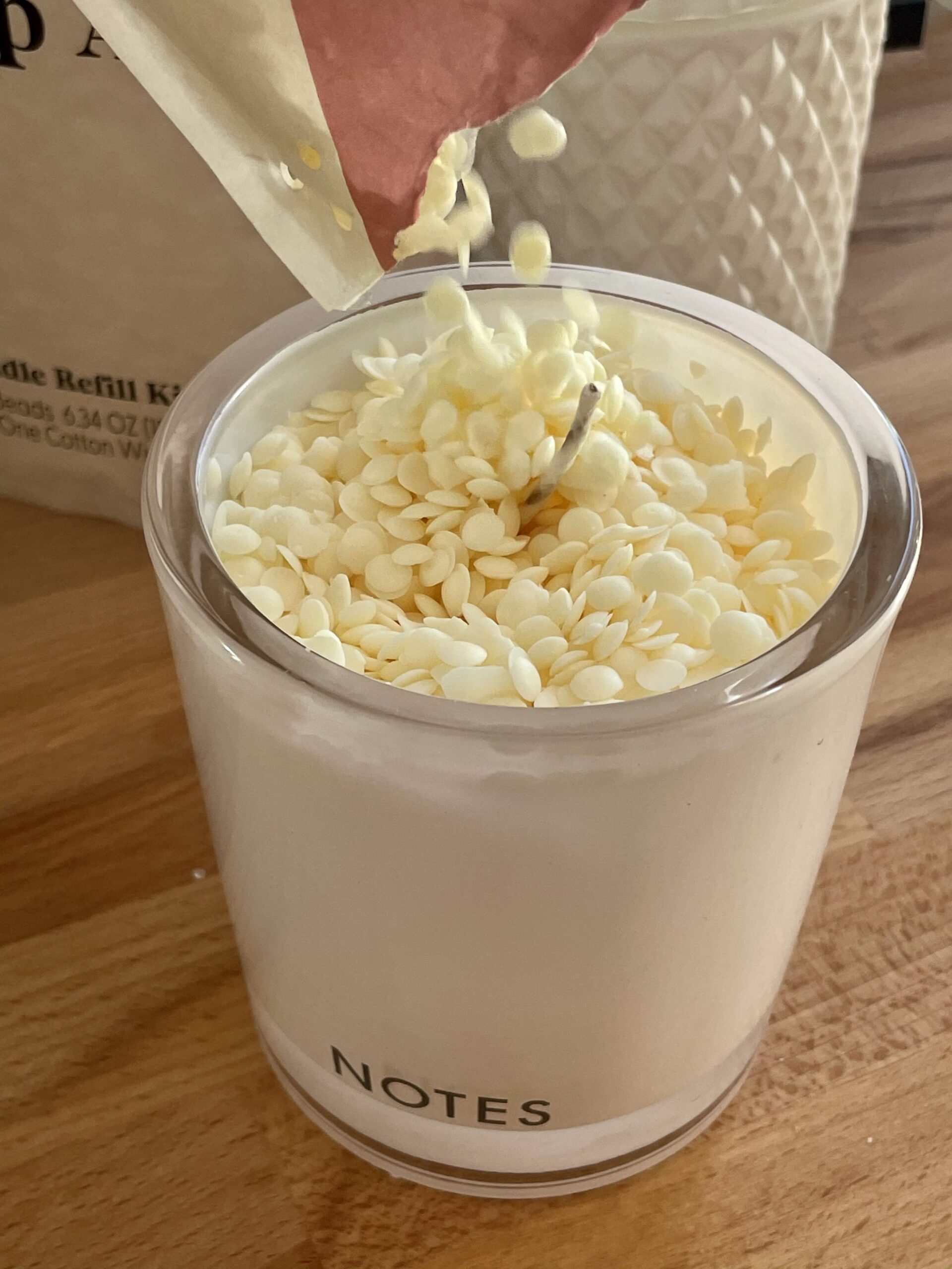 Notes candle refill