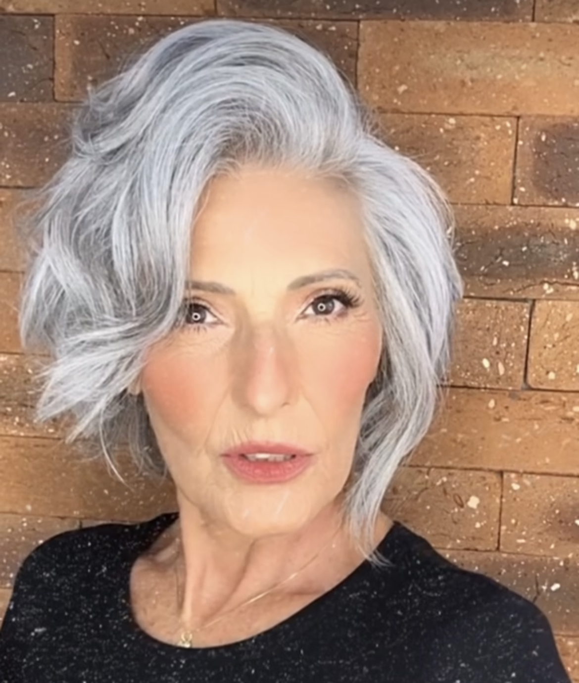 Short hairstyle for women over 40