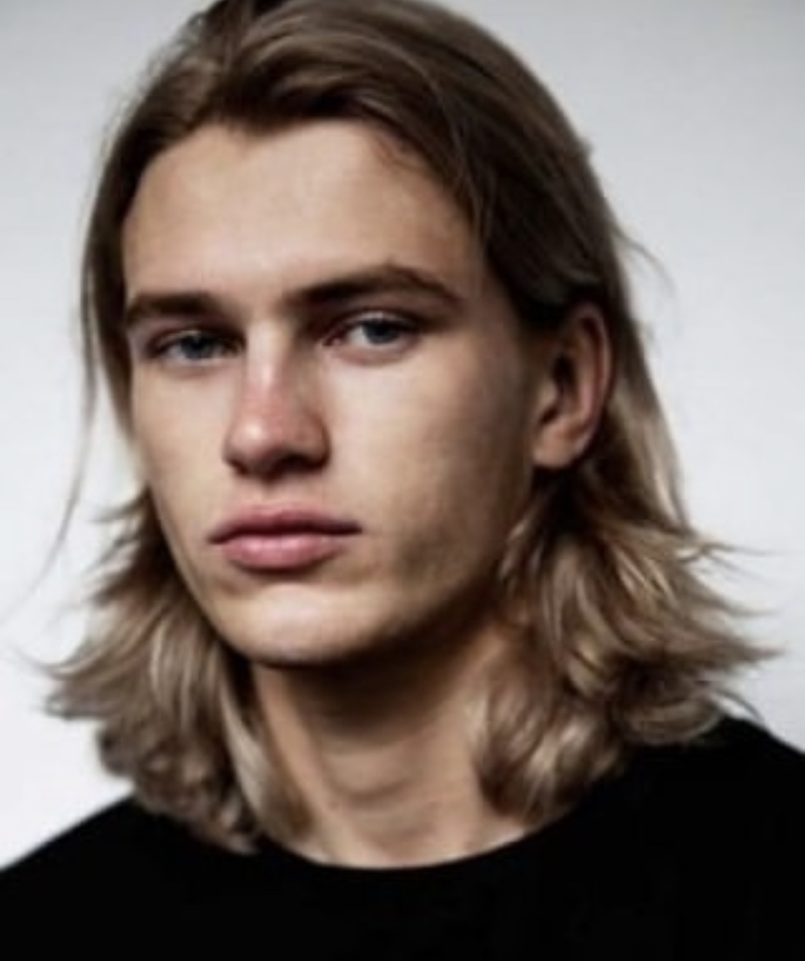 51 Stunning Long Hairstyles For Men With Photos