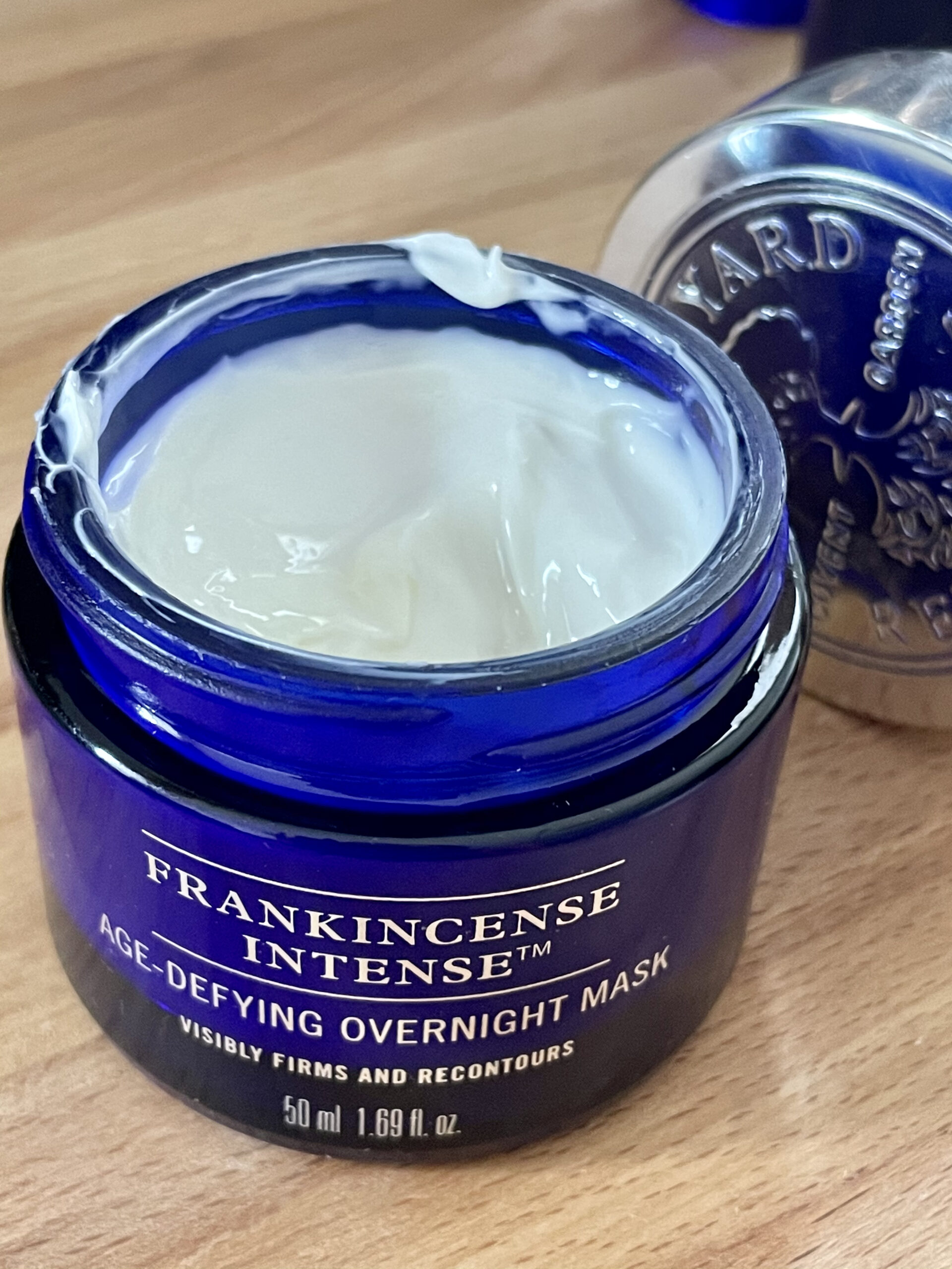 Neals yard remedies Frankincense intense age defying overnight mask