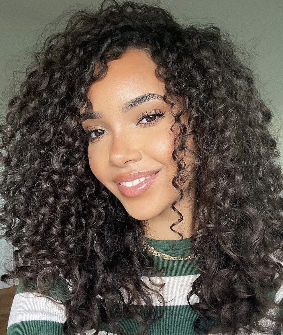 Long curly hair